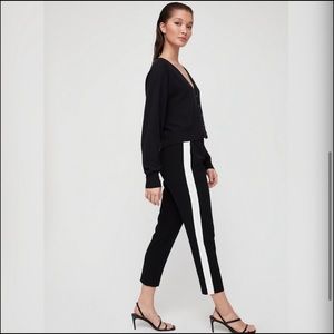 Babaton classic pant. Black/ecru. Size 8. Beautiful combination.